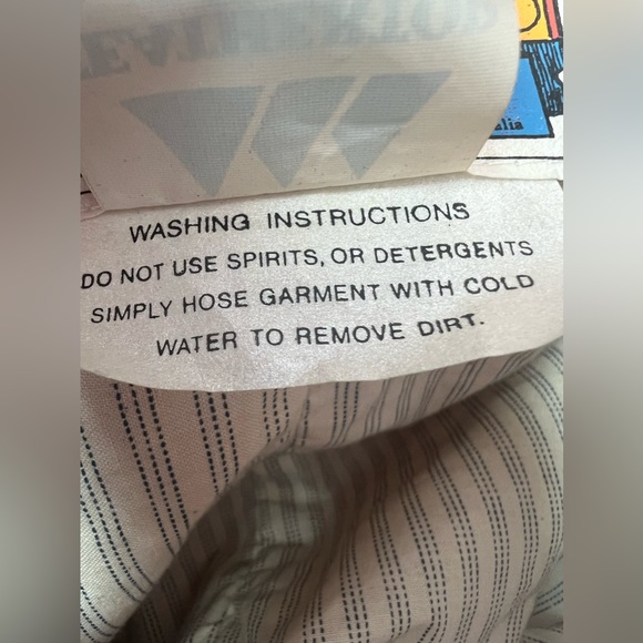 Women's Red Jacket - Picture 15 of 16